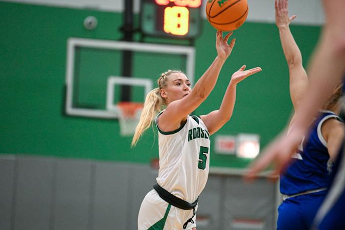 Jessie Ruden Historic Second Half Propels Lakers Past Pride - Roosevelt University