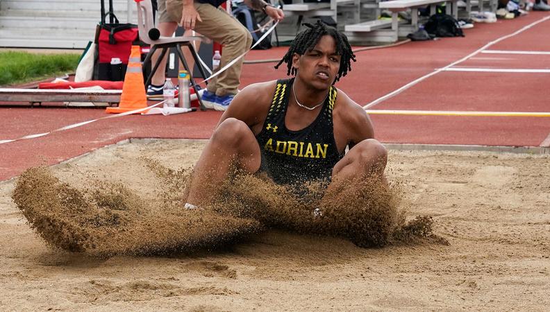 Adrian Riley Track School Record, Event Wins Highlight Track and Field's Weekend at Siena ...