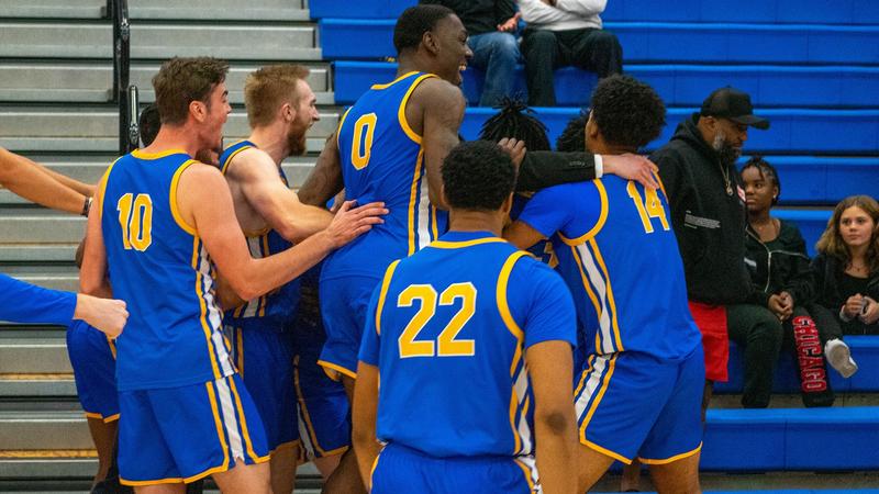 Angelo State Rams Basketball Guy’s Buzzer-Beater Completes 19-Point Comeback for Rams in Win over ...