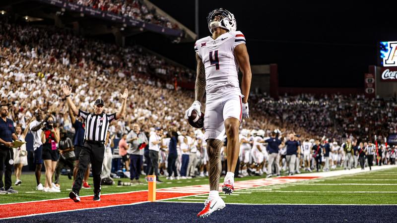 Tetairoa Mcmillan S Record Performance Lifts No 21 Arizona To