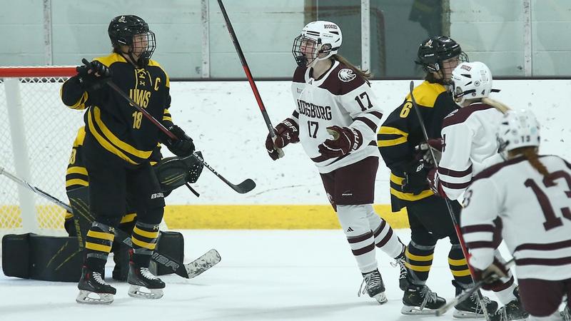 Auggies extend winning streak to five - Augsburg University Athletics