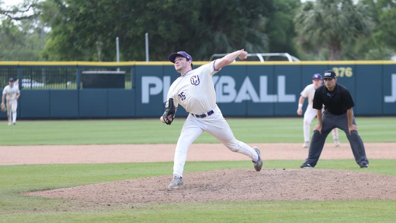Capital Baseball Baseball Takes 1-of-2 From Norwich - Capital University