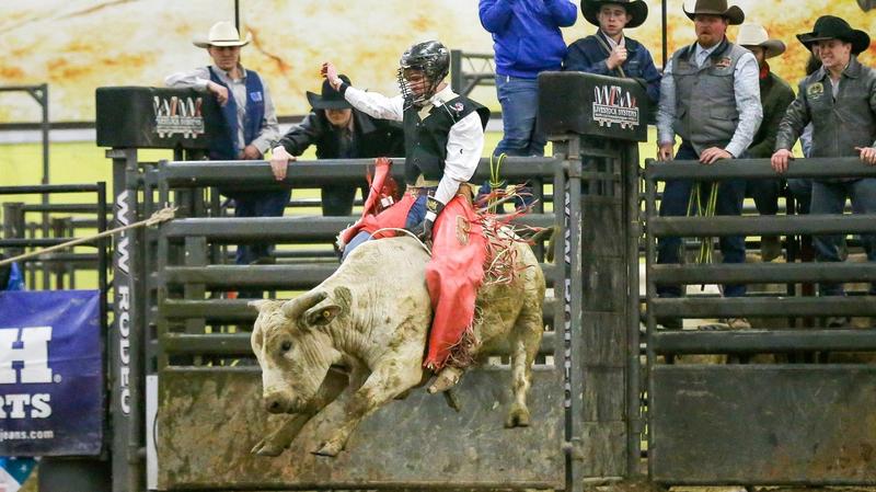 Team Csi Rodeo CSI Men's and Women's Rodeo opens at College National Finals Rodeo ...