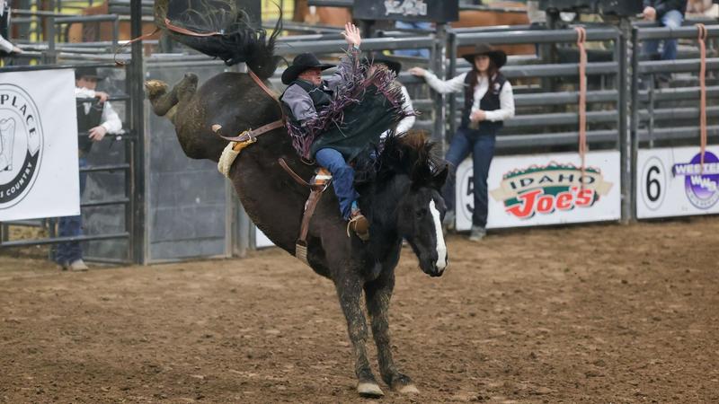 Team Csi Rodeo CSI Men win home rodeo - College of Southern Idaho Athletics
