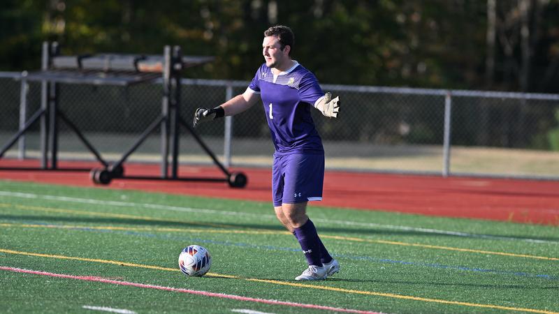 Jacob Ragni MU Men's Soccer Edges King's on Late PK - Misericordia University Athletics