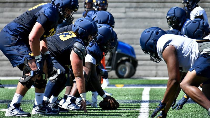 Football Position Breakdown: Offensive Line - California Golden Bears ...