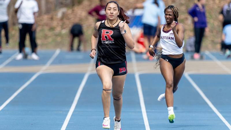 Raptors send relay teams to Penn Relays - Rutgers-Camden Athletics