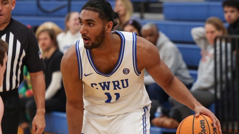 C Rasheed U Rashid Reaches 1,000 Career Points in CWRU Loss to #2 NYU - CWRU Athletics