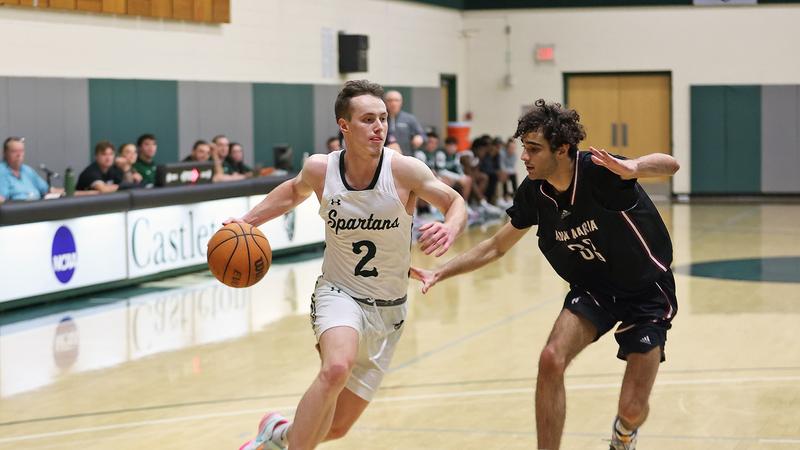 Men's Basketball Outpaced by Anna Maria - Vermont State University ...