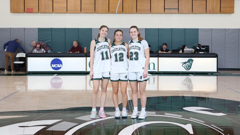 Women's Basketball Takes Down Warriors on Senior Day - Vermont State ...