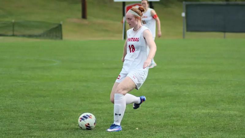 Cheer Images Quick Draw Dutch climb in regional women’s soccer rankings - Central College Athletics