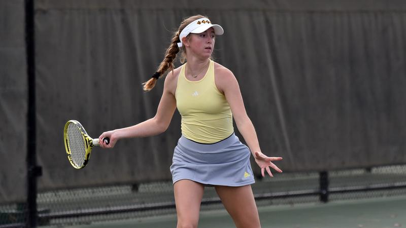 Kayla R Hager First-Year Feature: Kayla Harger - Centre College Athletics
