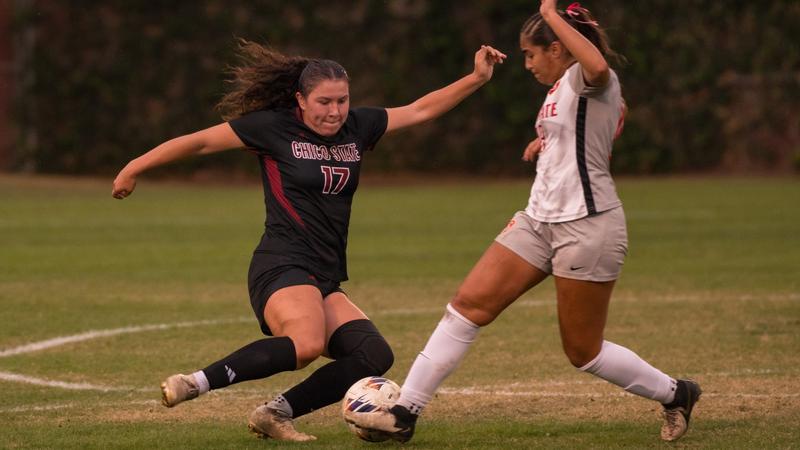 Track Field Front Nevarez's Early Goal Enough to Best Gators, Keep Pace in CCAA Tourney ...