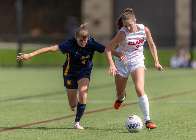 Cougar Point Course Women's Soccer Earns NEWMAC Road Point at Coast Guard - Clark University