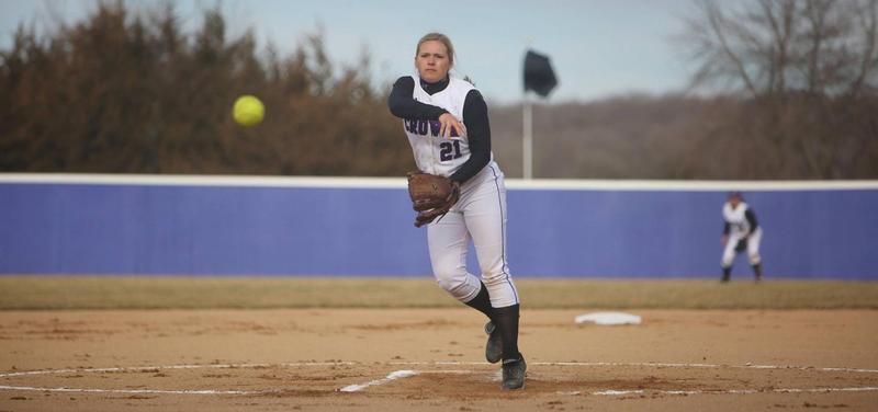 Jennifer Ritter Softball Kidder Throws Three-Hitter, King Ties HR Record - Crown College Athletics