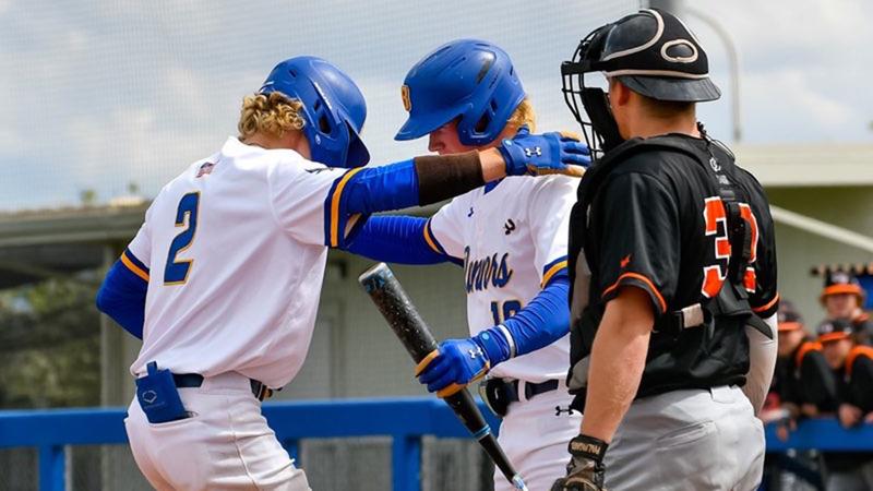 `Runner Bats Pop Off in Offensive Explosion - California State ...
