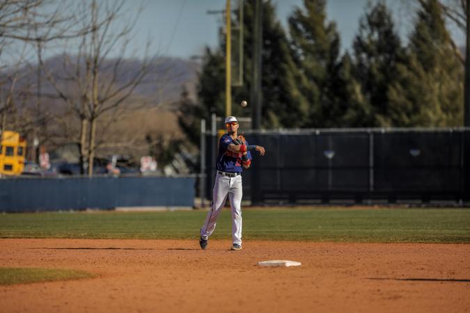 UC Shortstop Kevin Rolon Signs Pro Contract - University of the ...