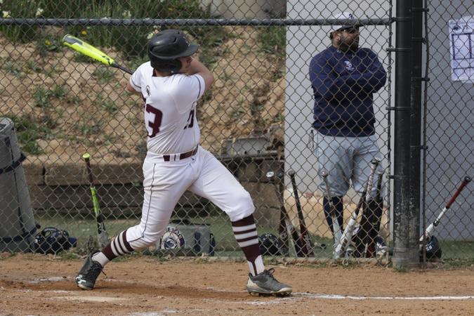 Easton Riddle Baseball Races Past Devils - Eastern University Athletics