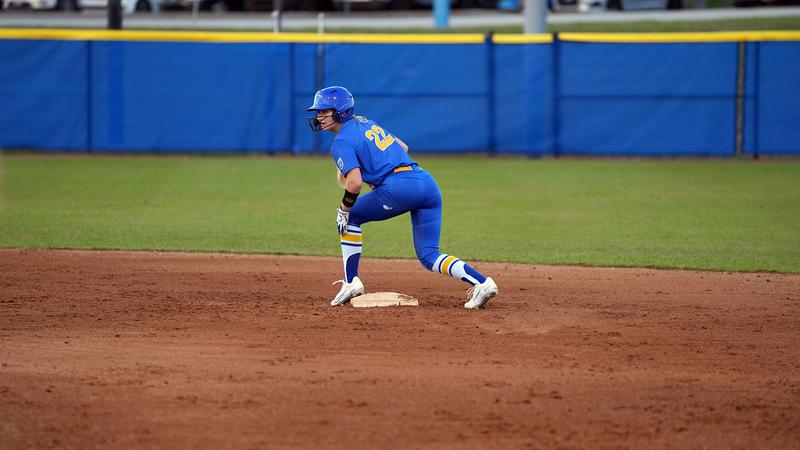Embry Riddle Softball Softball Begins Panther Invitational with Incredible Comeback - Embry ...