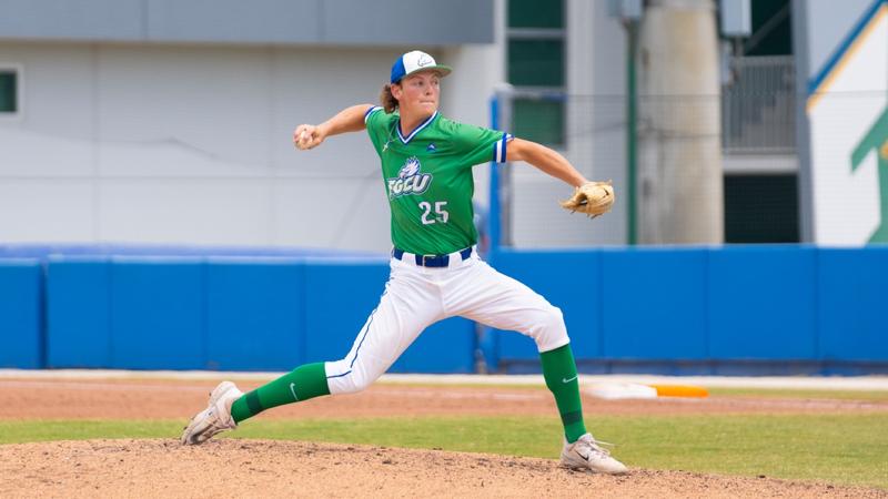 Fgcu Tim Rinaldi FGCU falls in series finale - FGCU Athletics