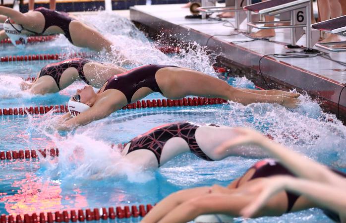 Diving Space Split Swimming & Diving Splits Meet at La Salle - Fordham University Athletics