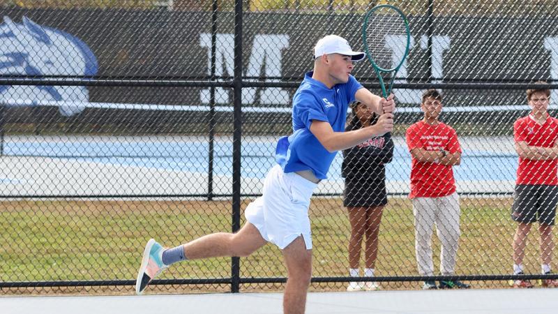 Colby Union Colby Cruises Past Union - Colby College