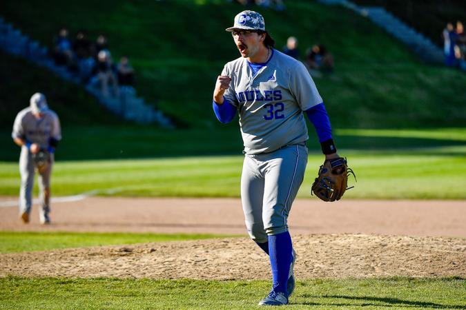 Colby Baseball Mules Outlast Mammoths in Extra Innings to Open NESCAC Quarterfinals ...