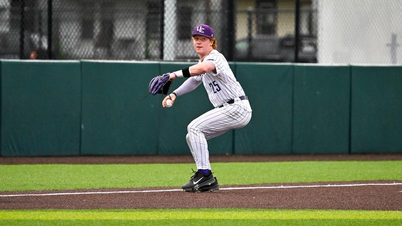 Cooper Rhodes Aces Drop Midweek Contest to SIUE - University of Evansville Athletics