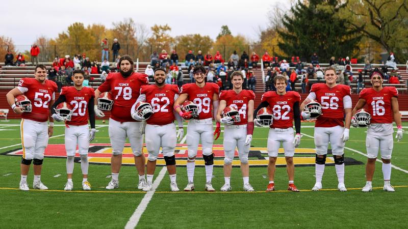 Owu Football Roster Football Drops Senior Day Game to OWU - Oberlin College Athletics