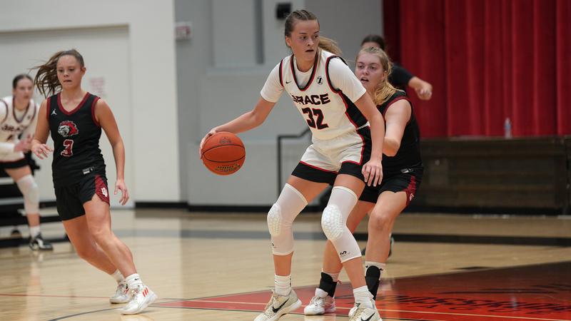 Grace Stapleton Lancers Tripped Up by Royals - Grace College Athletics