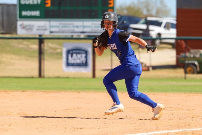 Rustie Riley Softball Lakers Fall At Tiffin Monday - Grand Valley State University Athletics