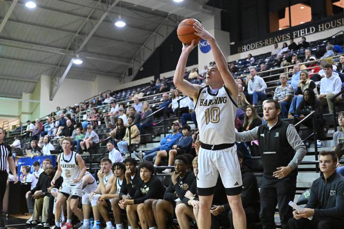 Marshall's Career High Lifts Harding Past UAFS, 82-78 - Harding ...
