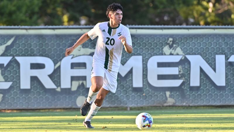 Gutiar Razorback GUTIERREZ’S LAST-SECOND GOAL LIFTS MEN’S SOCCER PAST THE TITANS ON THE ...
