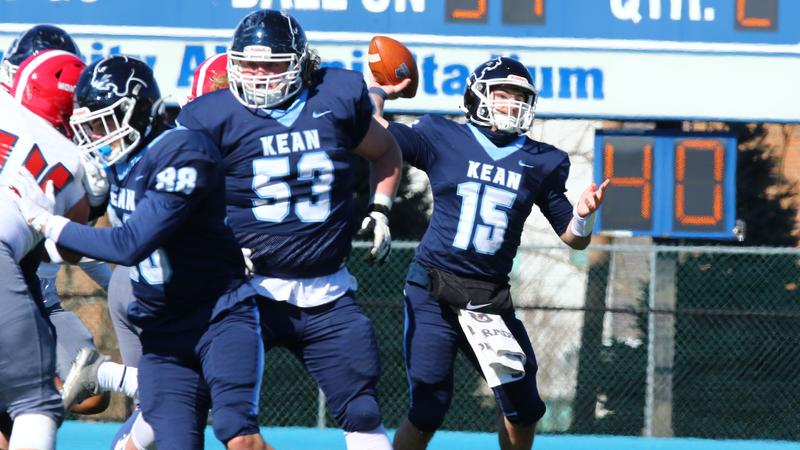 Terrell Rouse Montclair State Tops Football in Season Opener - Kean University