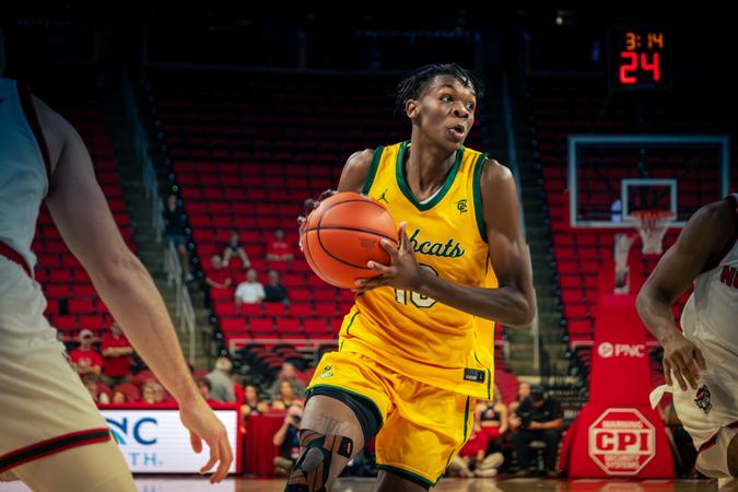Men s Basketball Concludes Regular Season With 76 60 Win Over Belmont men-s-basketball-concludes-regular-season-with-76-60-win-over-belmont
