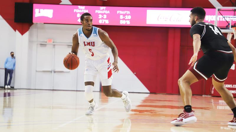 Dominick Harris Scott Records Consecutive Double-Double, Finishes with 20 and 11 ...