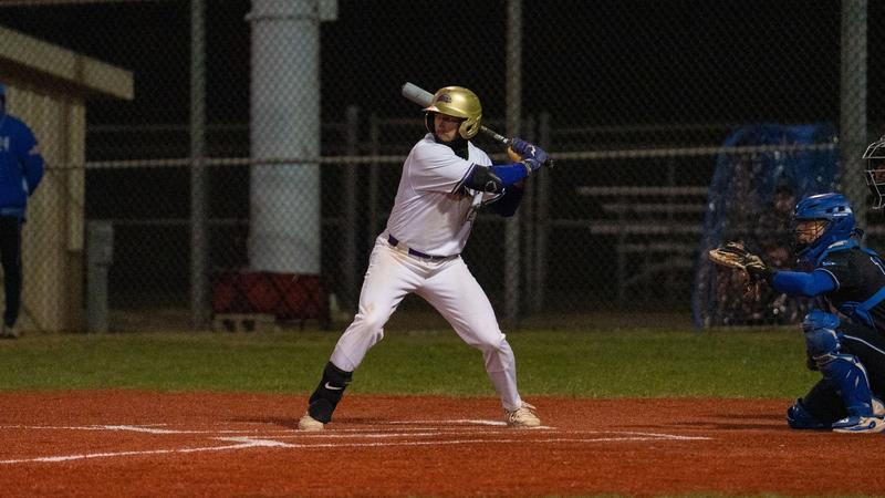 Loris Baseball Loras’ Winning Streak Snapped by Wartburg - Loras College Athletics
