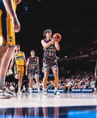 Fraser Roxburgh Men's basketball signs incoming freshman Fraser Roxburgh - Manhattan ...