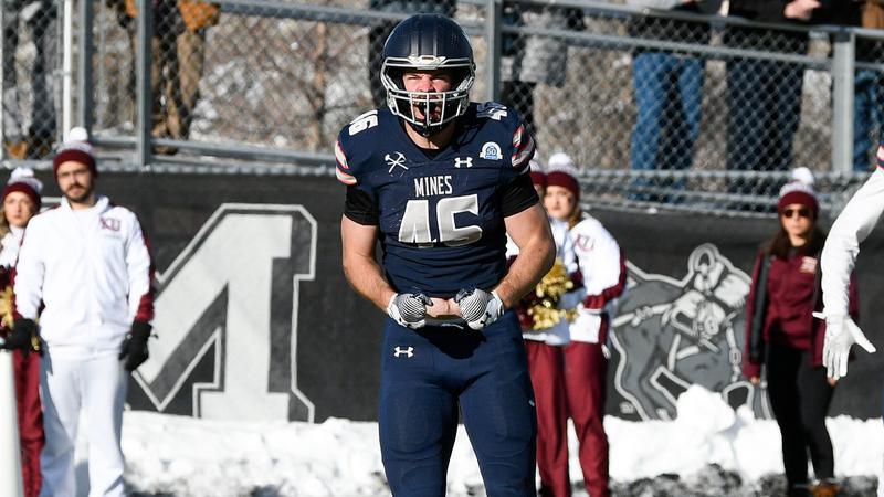 Martin Reeves Football Reeve A Cliff Harris Award Candidate - Colorado School of Mines Athletics