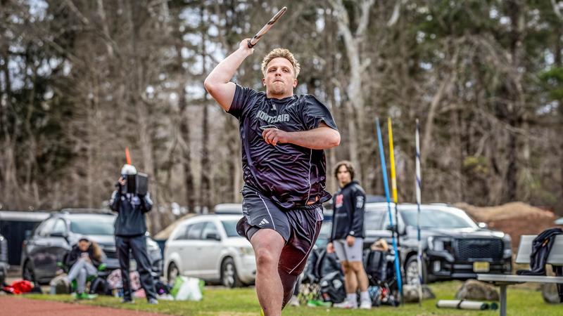 Leon Danforth Track Dayon's Season-Best Mark Headlines Rick McCorkle Invitational for Men's ...