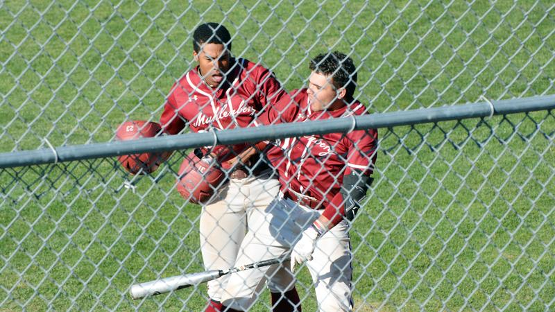 Thomas Rorick Baseball Completes Sweep on Late HR - Muhlenberg College Athletics