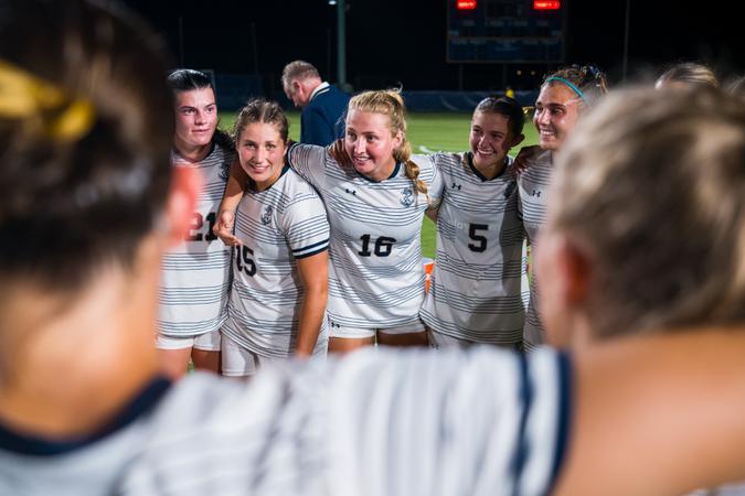 Heavyweight Rowers Thursday in Navy Varsity Athletics - Naval Academy Athletics