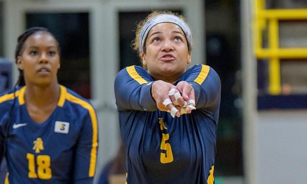 Addi Applegate A&T Sustains Rare Three-Set Loss - North Carolina A&T