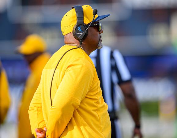 Front Window Coach Gibbs Announces New Offensive Line Coach - North Carolina A&T