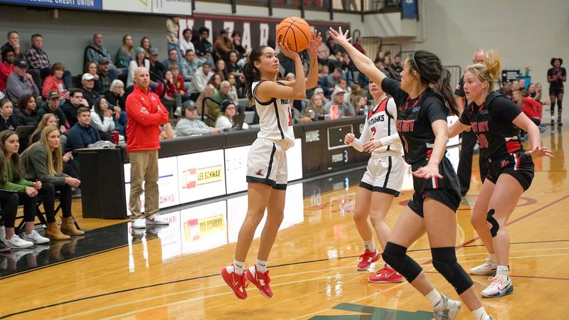 Raven Mathison Nighthawks Outlast Roadrunners in Double Overtime - Northwest Nazarene ...