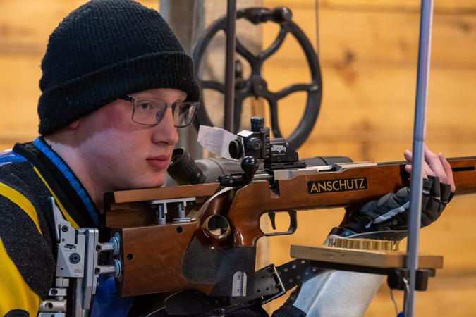 Norwin Rifle Team RIFLE: Cadets Defeat MIT in a Close Battle - Norwich University