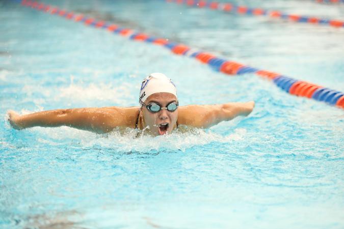 Axel Reed Swims Sharks Dive in with Gators and Razorbacks to Open Season - Nova ...