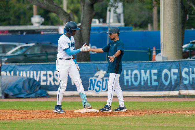 Southeastern Delta's Sharks take SSC series over Panthers - Nova Southeastern University ...