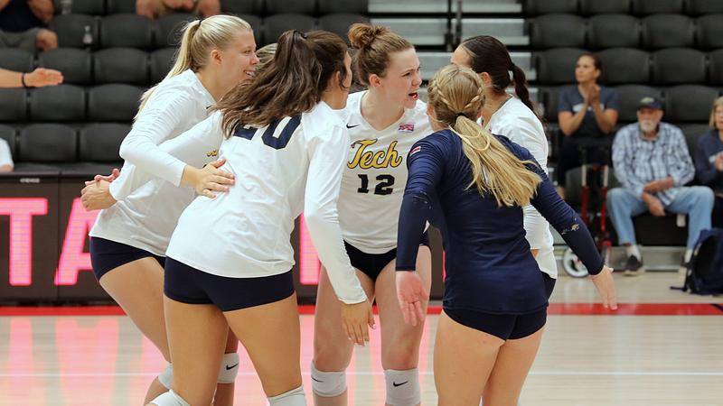 Madison Reeves Oregon Tech Tech Drops Opening Match in Hawaii to U. of Providence - Oregon ...