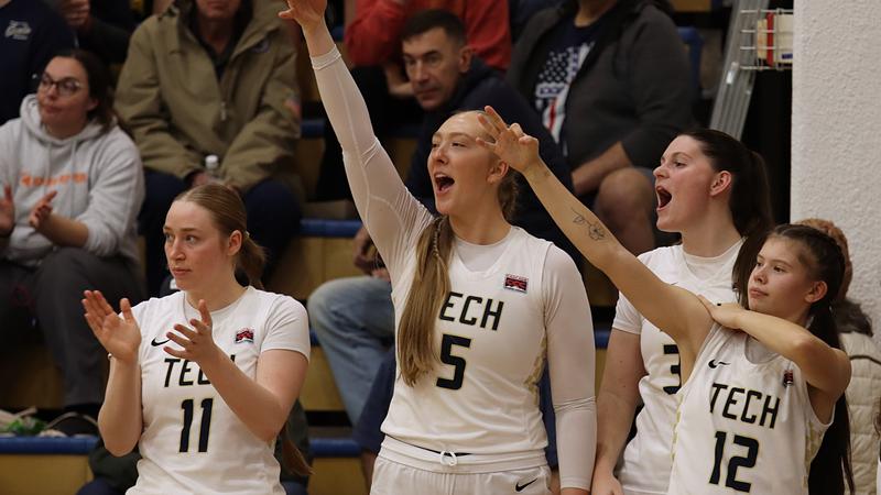 Madison Reeves Oregon Tech Lady Owls Make 65% of Field Goals in 97-58 Road Win - Oregon Institute ...